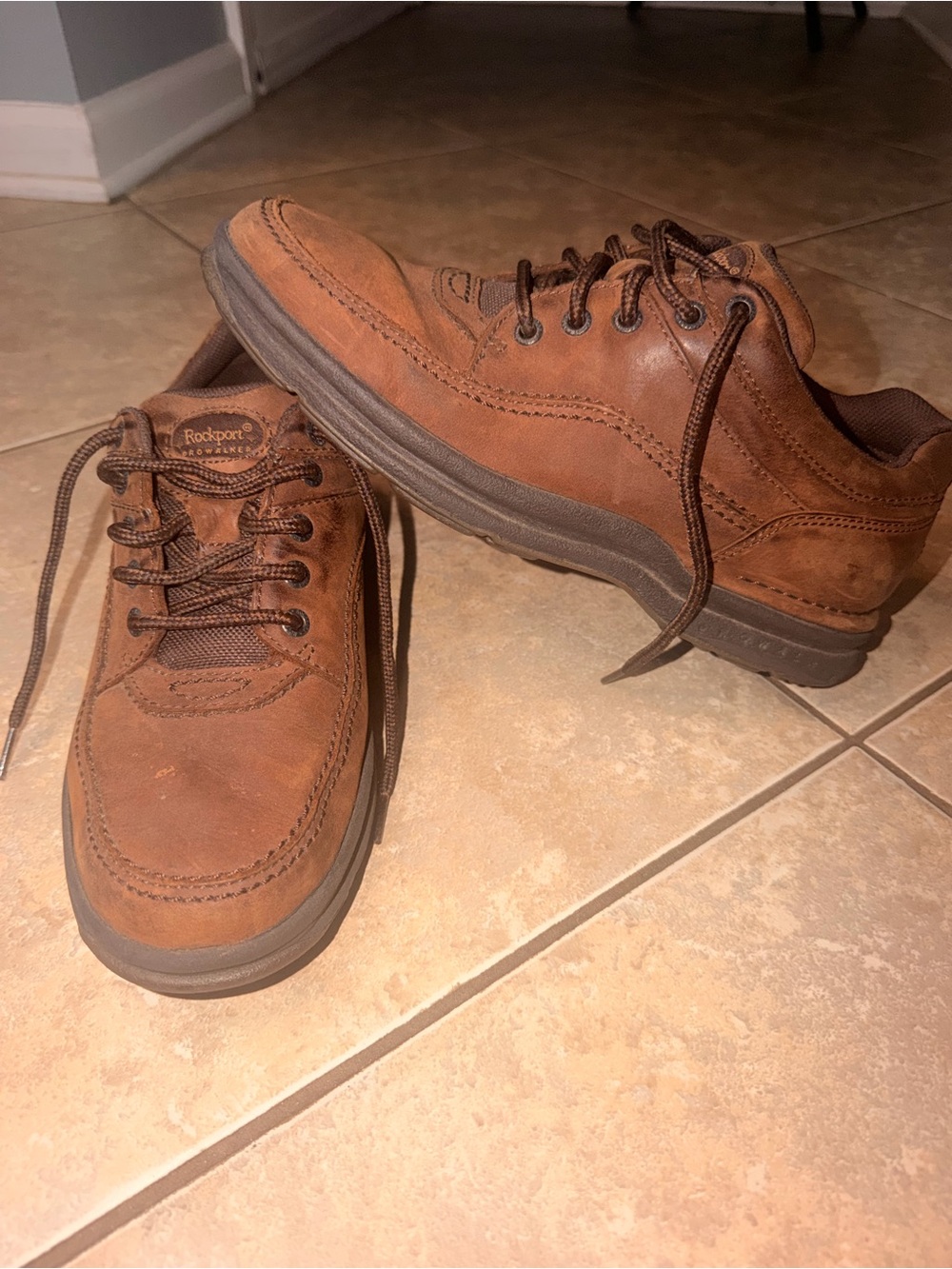 Rockport Men's Casual Brown Leather Lace-Up Shoes Size 9.5